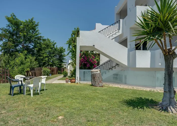 Ilios And Irene 1 B&B