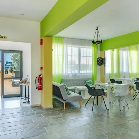 Ilios And Irene 1 Μαστιχάρι