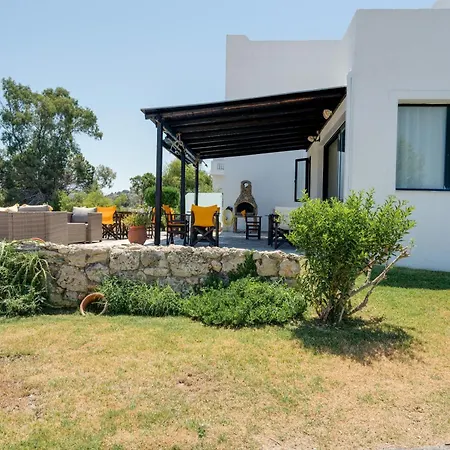 Ilios And Irene 1 Bed & Breakfast 3*