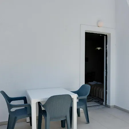 Bed and breakfast Ilios And Irene 1 3*